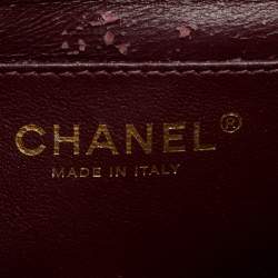 مملوكة مسبقًا حقيبة شانيل فينتدج جلد سوداء مبطنة مربعة بقلاب صغيرة