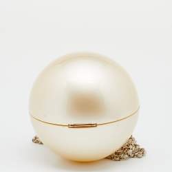مملوكة مسبقًا Chanel Pearl Plexiglass Round Shape Minaudiere Evening Bag
