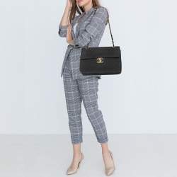 مملوكة مسبقًا Chanel Black Quilted Fabric Vintage Maxi Classic Single Flap Bag