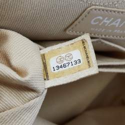 Pre Owned Chanel Tricolor Denim Reissue 2.55 Classic 226 Flap Bag