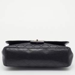 Pre Owned Chanel Black Quilted Caviar Leather Jumbo Classic Single Flap Bag