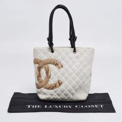 مملوكة مسبقًا Chanel White/Black Quilted Leather and Python Embossed Small Ligne Cambon Tote