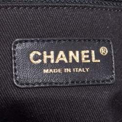 مملوكة مسبقًا Chanel Black Chevron Canvas XXL Patchwork Flap Bag