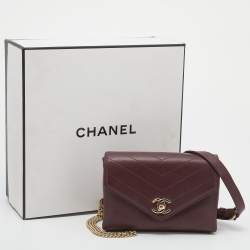 Pre Owned Chanel Burgundy Chevron Leather Chain Waist Bag