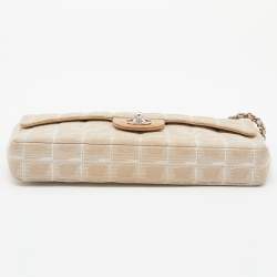 مملوكة مسبقًا حقيبة شانيل ترافيل لين إي / دبليو كانفاس بيج مبطن بقلاب