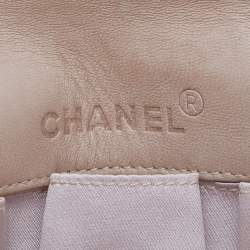 مملوكة مسبقًا حقيبة شانيل ترافيل لين إي / دبليو كانفاس بيج مبطن بقلاب