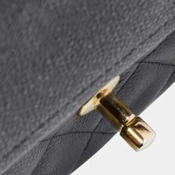 مملوكة مسبقًا Chanel Black Quilted Caviar Leather Jumbo Classic Double Flap Bag