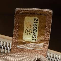 مملوكة مسبقًا حقيبة يد توتس شانيل تايمليس شوبير جلد كافيار مبطن كريمي سي سي