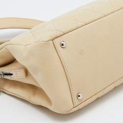 مملوكة مسبقًا حقيبة يد توتس شانيل تايمليس شوبير جلد كافيار مبطن كريمي سي سي