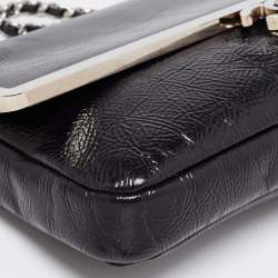 Pre Owned Chanel Black Textured Patent Leather CC Frame Pochette