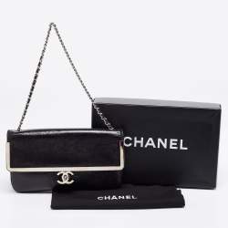 Pre Owned Chanel Black Textured Patent Leather CC Frame Pochette
