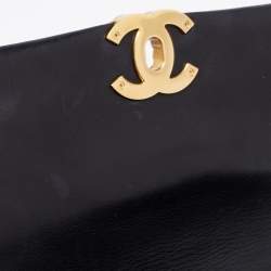 Pre Owned Chanel Black Quilted Leather Medium 19 Flap Bag