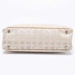 Pre Owned Chanel Beige Nylon CC Logo Travel Line Bowler Bag