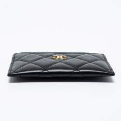 مملوكة مسبقًا Chanel Black Quilted Lambskin Leather Classic Card Holder