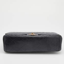 Pre Owned حقيبة شانيل ماكسي كلاسيك جلد كافيار مبطن أسود بقلاب مزدوج