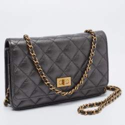 مملوكة مسبقًا محفظة بسلسلة شانيل ريإيشو 2.55 جلد مبطن رصاصية ميتالك