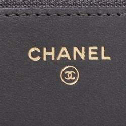 مملوكة مسبقًا محفظة بسلسلة شانيل ريإيشو 2.55 جلد مبطن رصاصية ميتالك