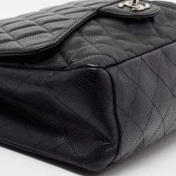 Pre Owned Chanel Black Quilted Caviar Leather Maxi Classic Single Flap Bag