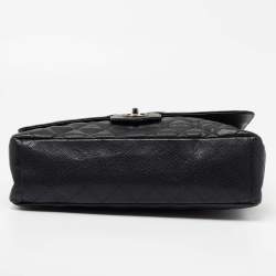 Pre Owned Chanel Black Quilted Caviar Leather Maxi Classic Single Flap Bag