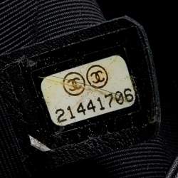 Pre Owned Chanel Black Quilted Leather Small Drawstring CC Flap Backpack 