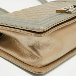 Pre Owned حقيبة شانيل بوي جلد مبطن فضي/ذهبي ميتاليك بقلاب متوسطة