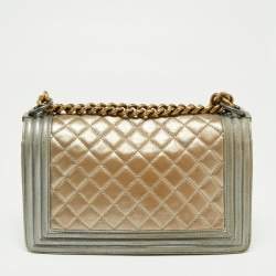 Pre Owned حقيبة شانيل بوي جلد مبطن فضي/ذهبي ميتاليك بقلاب متوسطة