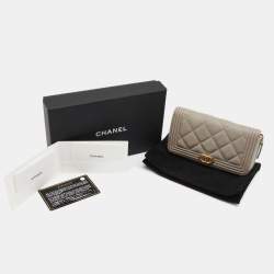 Pre Owned Chanel Grey Quilted Caviar Leather Boy Zip Around Wallet