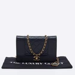 مملوكة مسبقًا Chanel Midnight Blue Quilted Leather Paris In Rome WOC Bag