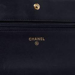 مملوكة مسبقًا Chanel Midnight Blue Quilted Leather Paris In Rome WOC Bag