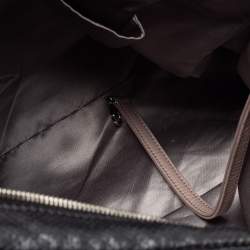 Pre Owned حقيبة شانيل جلد مثقب بطيات أسود بسلسلة