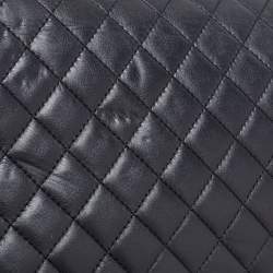Pre Owned Chanel Black Quilted Leather New Medium Boy Flap Bag
