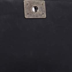 Pre Owned Chanel Black Quilted Leather New Medium Boy Flap Bag