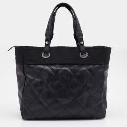 Pre Owned حقيبة شانيل باريس بيارريتز كانفاس مقوى مبطنة سوداء