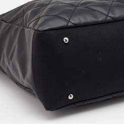 Pre Owned حقيبة شانيل باريس بيارريتز كانفاس مقوى مبطنة سوداء