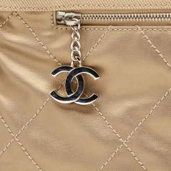 Pre Owned حقيبة يد توتس شانيل باريس بياريتز كانفاس مقوى مبطن ذهبي ميتالك كبيرة