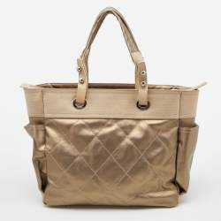Pre Owned حقيبة يد توتس شانيل باريس بياريتز كانفاس مقوى مبطن ذهبي ميتالك كبيرة