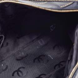 Pre Owned Chanel Black Caviar Leather Surpique CC Hobo