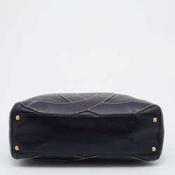 Pre Owned Chanel Black Caviar Leather Surpique CC Hobo