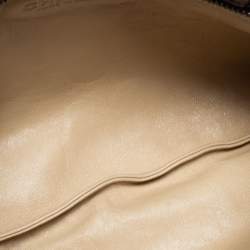 Pre Owned حقيبة كلتش شانيل جلد طيات بنية بسلسلة