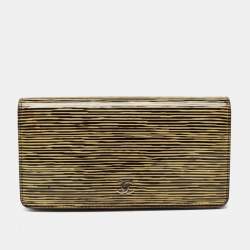 مملوكة مسبقًا Chanel Yellow Striped Patent Leather CC Long Bifold Wallet