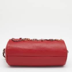 Pre Owned حقيبة بولينغ شانيل جلد حمراء شعار ماركة بسلسلة
