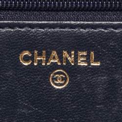 Pre Owned Chanel Navy Blue Quilted Leather Trendy CC Wallet On Chain