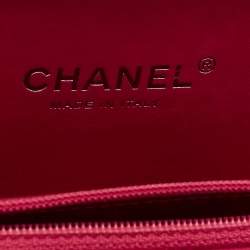 Pre Owned Chanel Fuchsia Plexiglass Boy Brick Lego Clutch