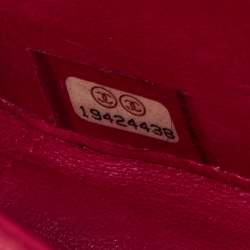 Pre Owned Chanel Fuchsia Plexiglass Boy Brick Lego Clutch
