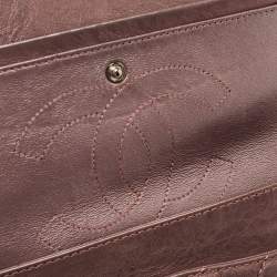 Pre Owned Chanel Metallic Plum Quilted Leather Reissue 2.55 Classic 226 Flap Bag