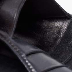 مملوكة مسبقًا Chanel Black Caviar Leather Vintage Timeless CC French Wallet