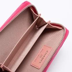Pre Owned Chanel Fuchsia Quilted Leather Camellia Zip Coin Purse