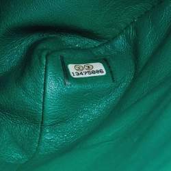 مملوكة مسبقًا Chanel Green Quilted Leather Jumbo Classic Flap Bag