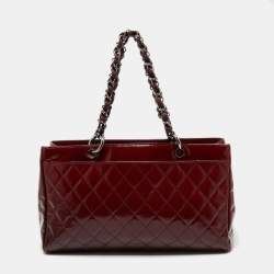Pre Owned Chanel Burgundy Ombré Quilted Patent Leather 2.55 Reissue Bag