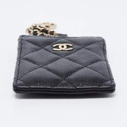 مملوكة مسبقًا Chanel Black Quilted Leather CC ID Card Holder